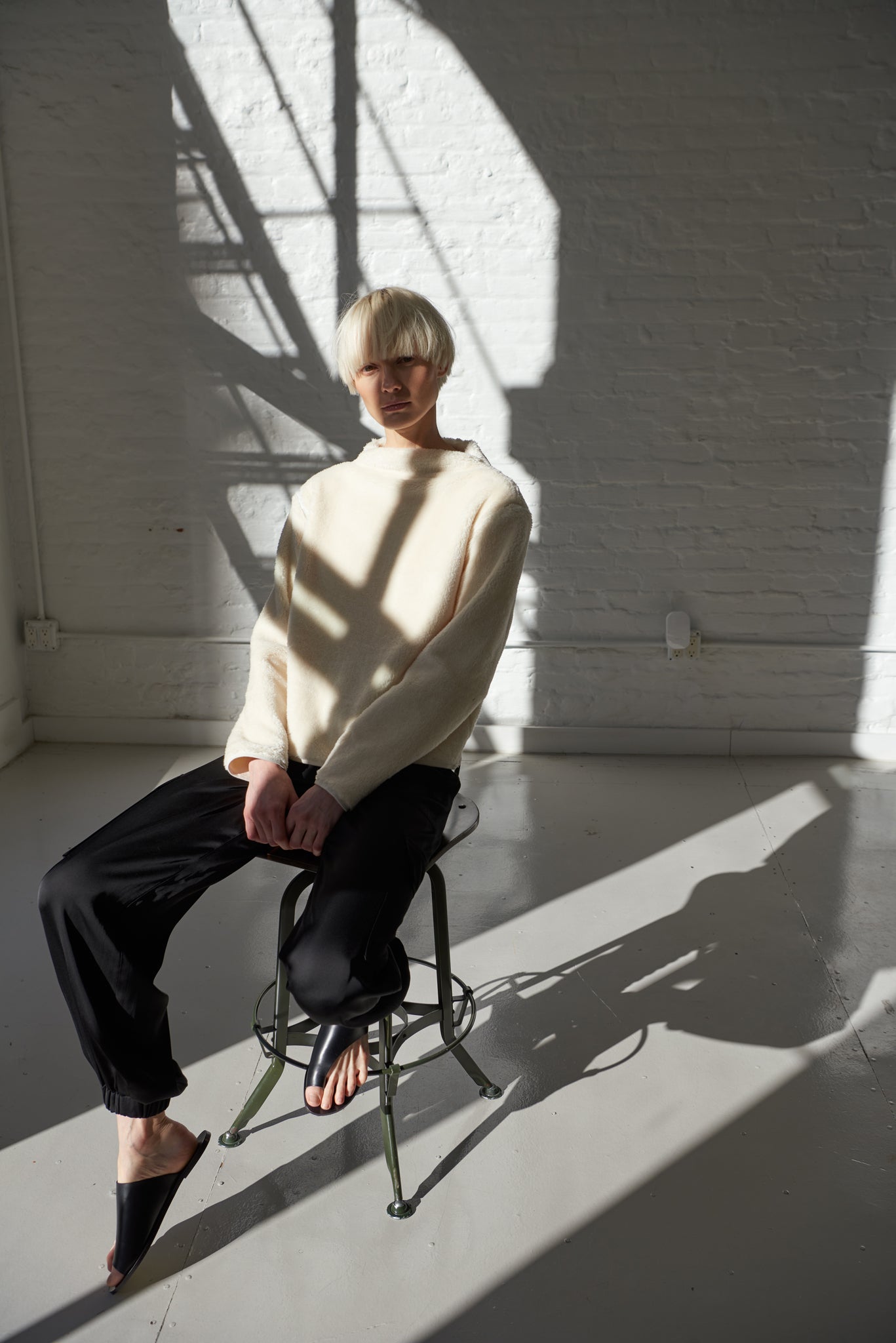 Women's organic cotton knit top pullover
